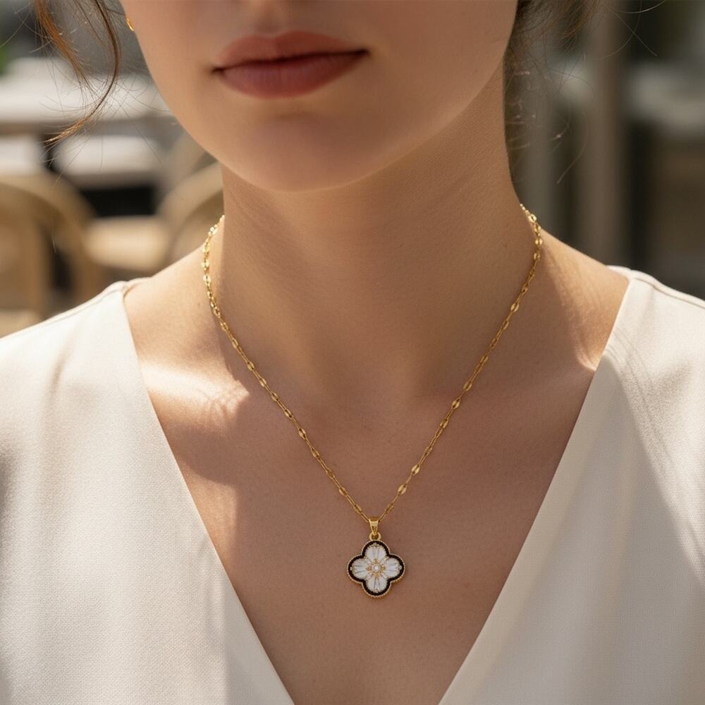 Gold Plated Four Leaf Clover Pendant Necklace - Picture 3 of 9